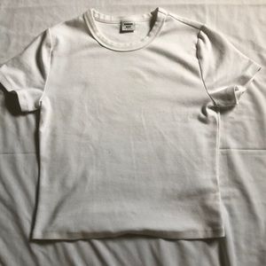White Aritzia t-shirt